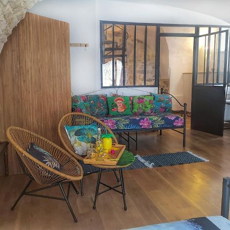 Pour Les Amoureux Des Vieilles Pierres Poussan Extérieur photo