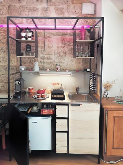 Pour Les Amoureux Des Vieilles Pierres Poussan Extérieur photo