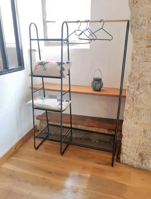 Pour Les Amoureux Des Vieilles Pierres Poussan Extérieur photo